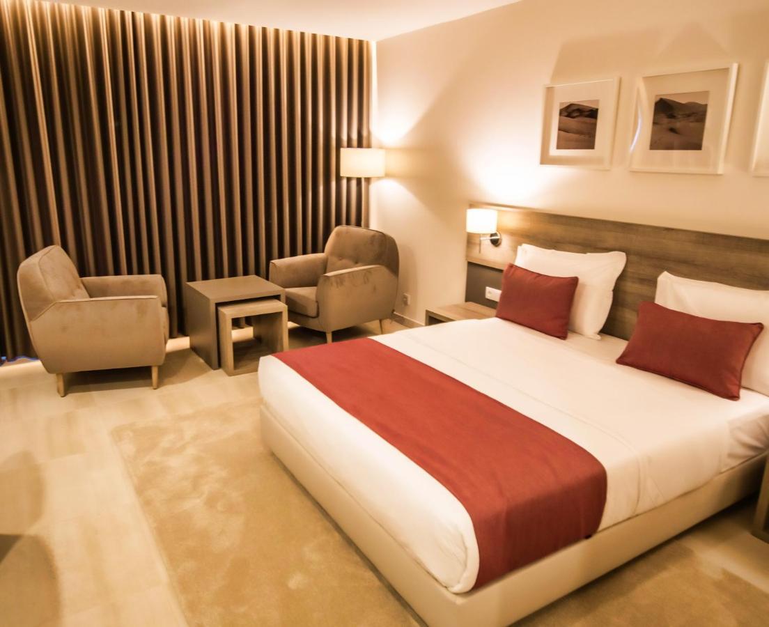 Hotel Monotel Dar El Barka Nouakchott Bagian luar foto