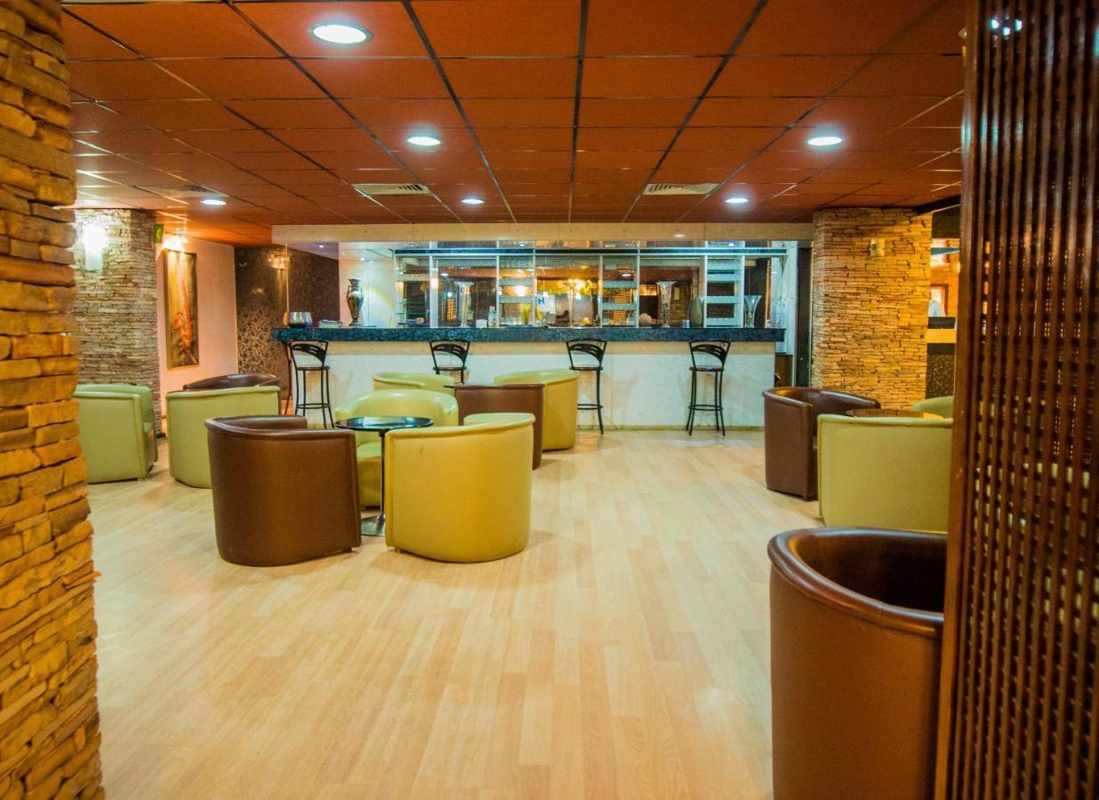 Hotel Monotel Dar El Barka Nouakchott Bagian luar foto