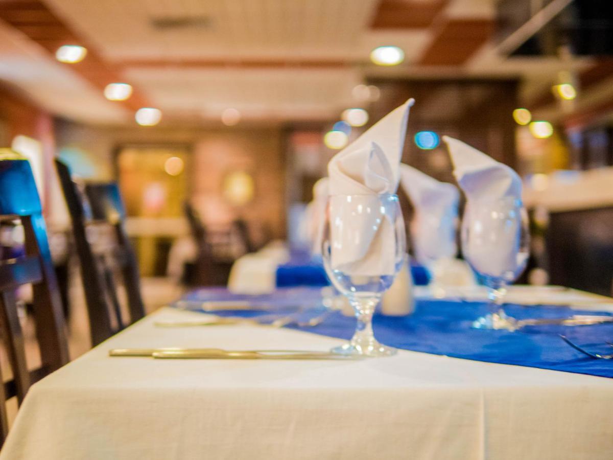 Hotel Monotel Dar El Barka Nouakchott Bagian luar foto