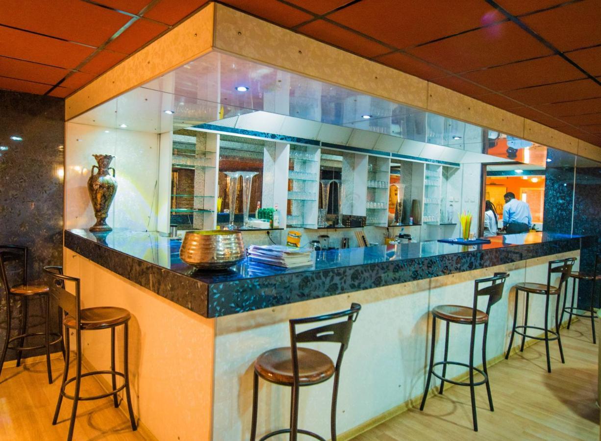 Hotel Monotel Dar El Barka Nouakchott Bagian luar foto