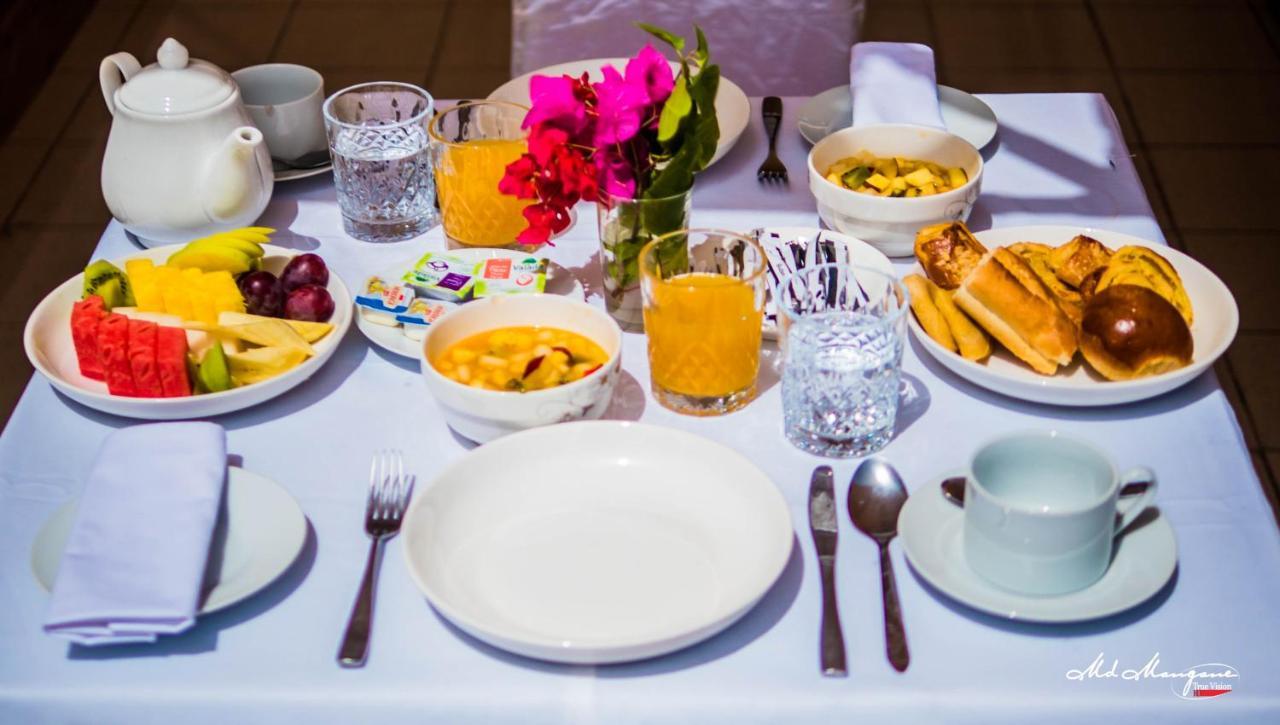 Hotel Monotel Dar El Barka Nouakchott Bagian luar foto